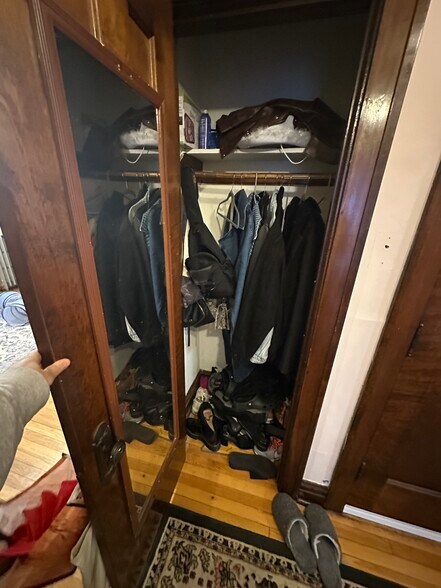 office / bedroom 2 closet - 4036 N Mozart St