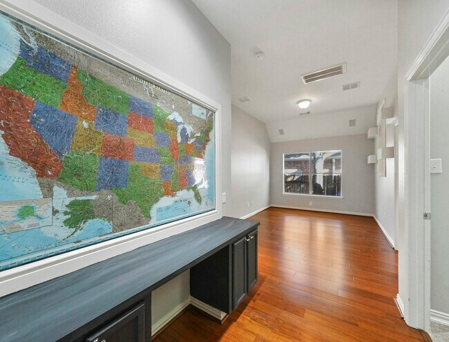 Building Photo - 106 Cezanne Woods Dr