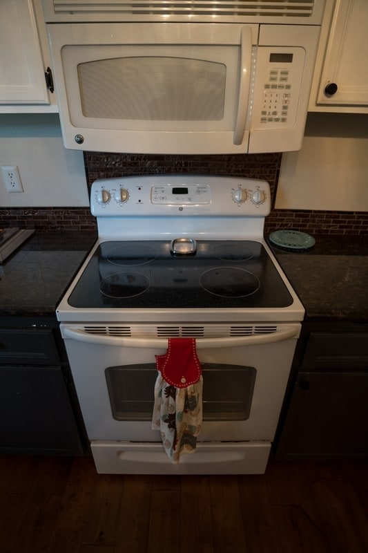 Building Photo - 6725 Mission Gorge Rd