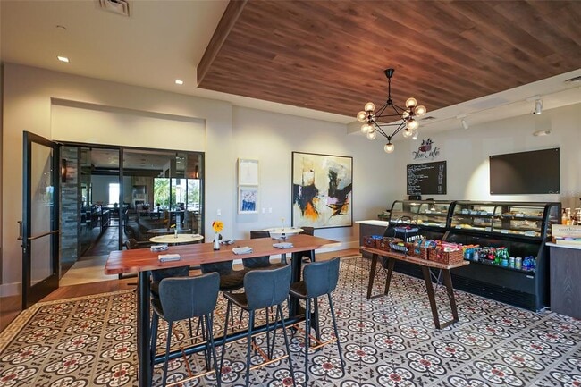 Building Photo - 4914 Benito Ct