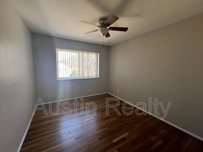 Building Photo - 9111 Olive Blvd