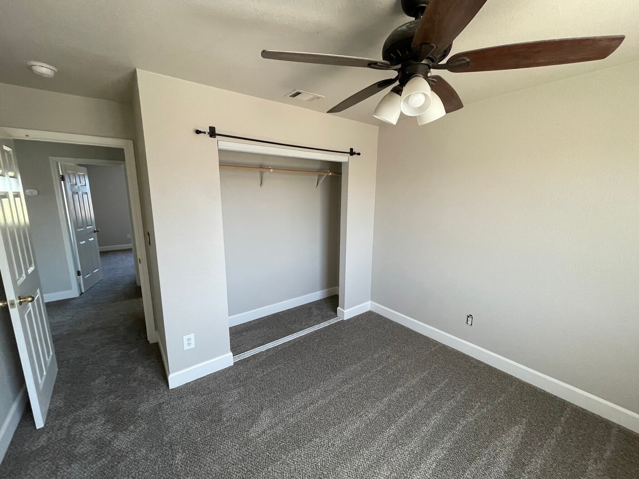bedrrom 1 - upstairs - 3978 Seagull Ct