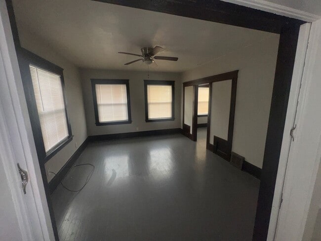 Building Photo - 6909 Worley Ave