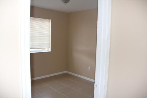 Building Photo - 3760 N Jog Rd