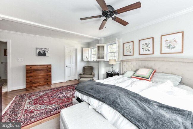 Building Photo - 3061 N Oakland St