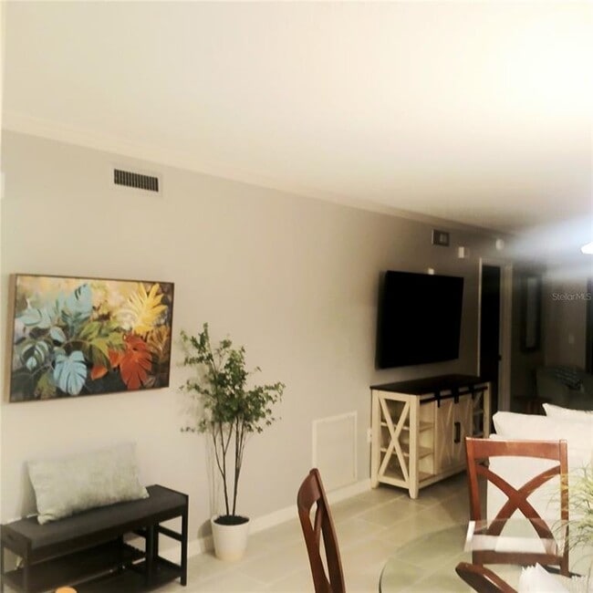 Building Photo - 6191 Timberlake Dr