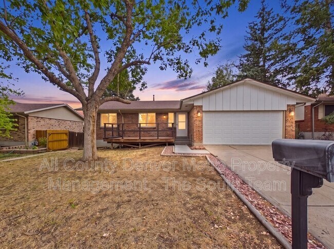 Building Photo - 2516 S Pagosa St