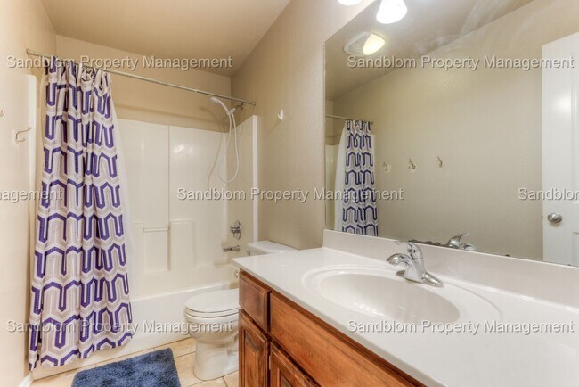 Building Photo - FOR LEASE | Jenks | $2500 Rent | 5 Bed, 3 ...