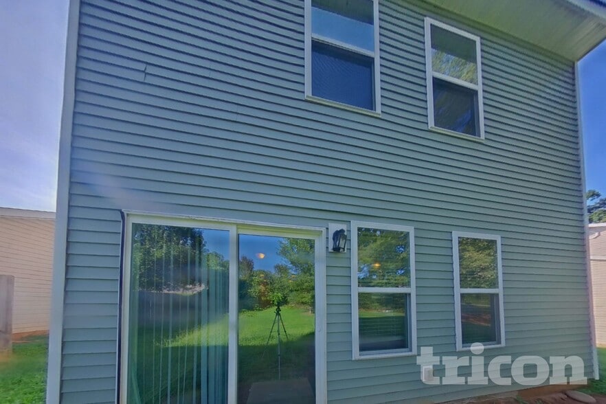 Building Photo - 312 Winston Ln