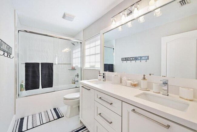 Building Photo - 8307 Quail Meadow Way