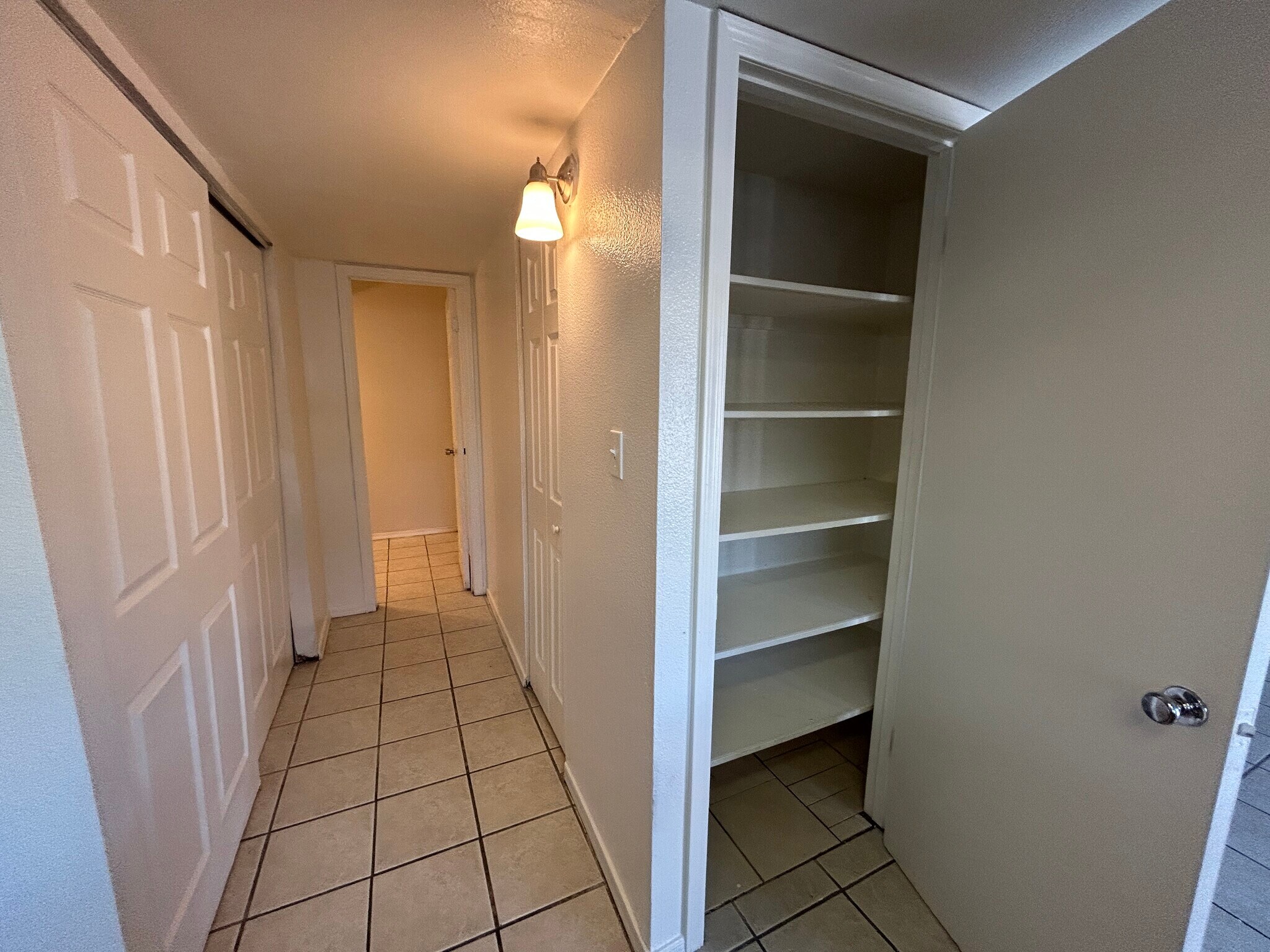 Building Photo - 5744 N 44th Ave