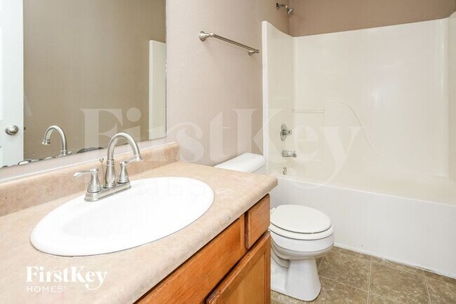 Building Photo - 3729 Pursley Ln