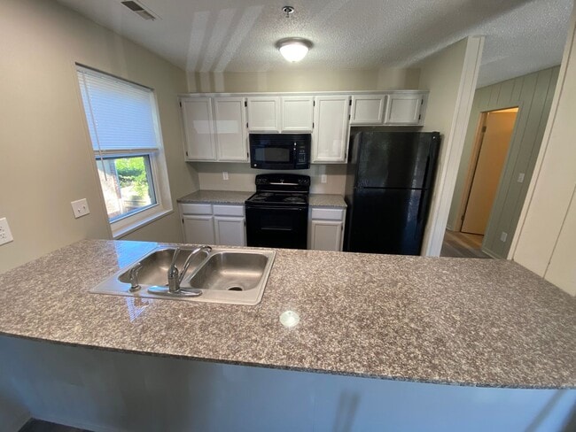 Interior Photo - College Place Apartments!