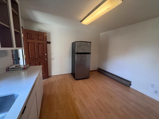 Building Photo - 10 Park St