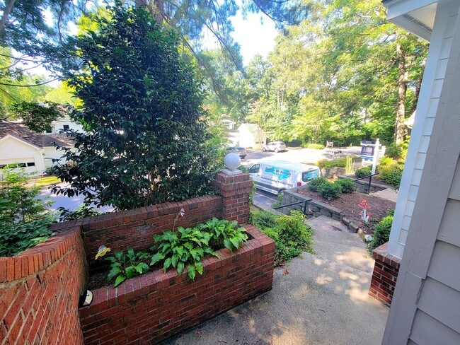 Building Photo - 3813 Carnegie Ln