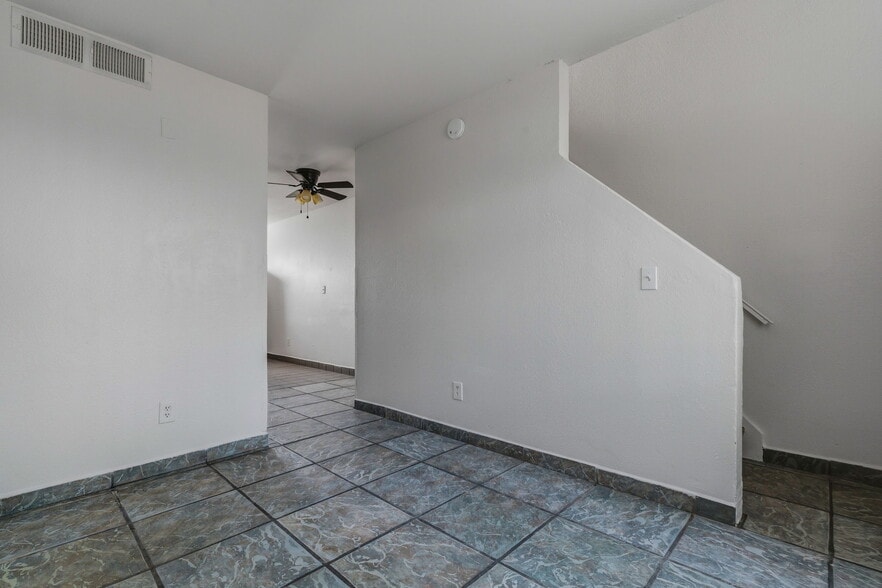 Building Photo - 12741 W Tasha Dr