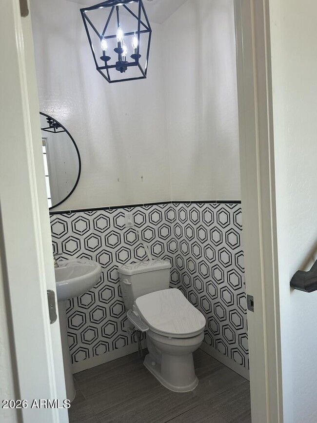 Building Photo - 1739 E Dogwood Ln