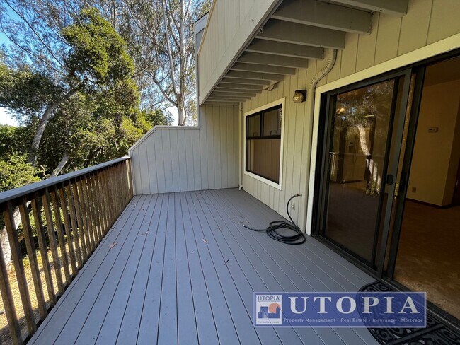 Building Photo - Charming Santa Cruz Townhouse: 3 Beds, 2.5 Baths with Private Patio, Spacious Layout, and Prime L...