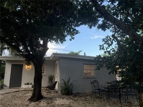 Building Photo - 9855 SW 62nd St