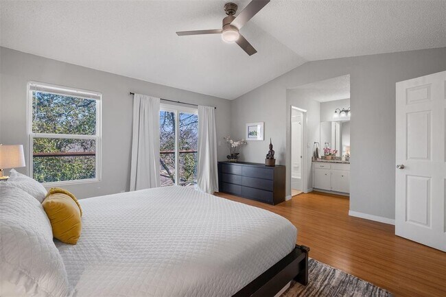 Building Photo - 3208 Twinberry Cove