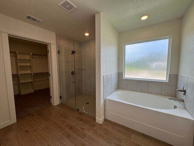 Building Photo - 4-Bedroom House for Rent in Temple