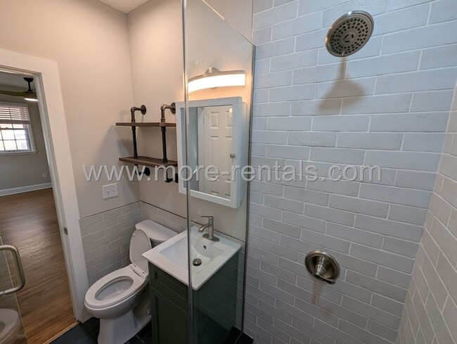 Building Photo - 79 W Fifth Ave