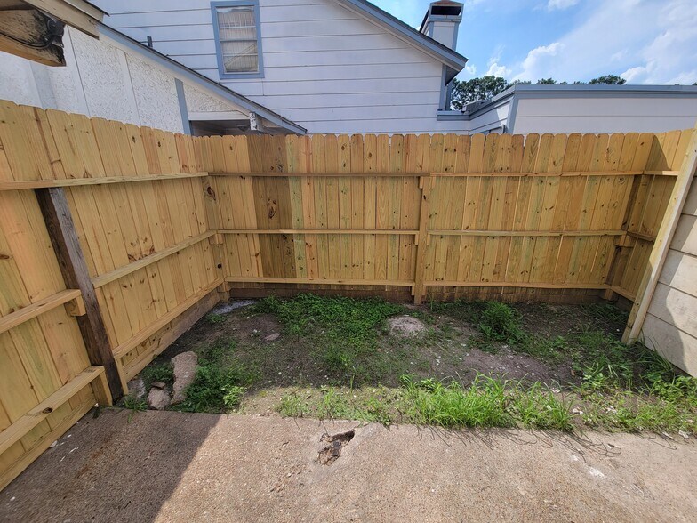 Large yard - 12247 W Village Dr