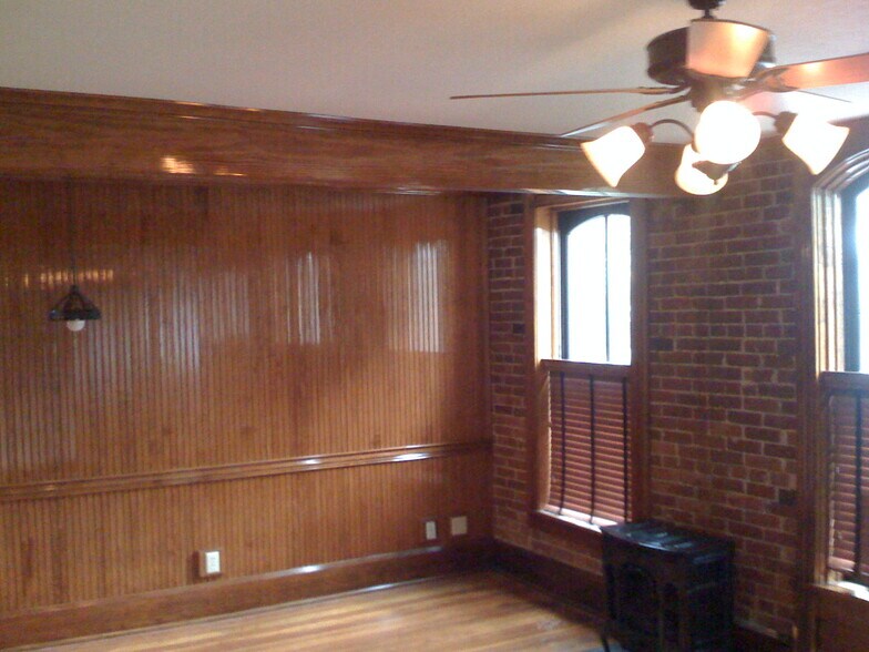 Building Photo - 55 1st St SE