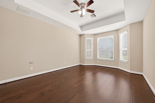 Building Photo - 3002 Overbrook Meadow Ln