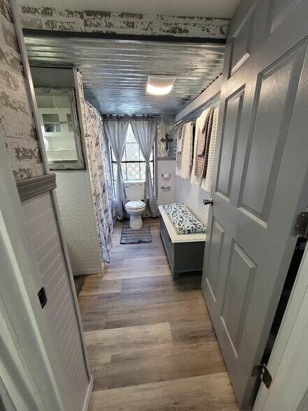 Building Photo - 715 Kornegay Loop