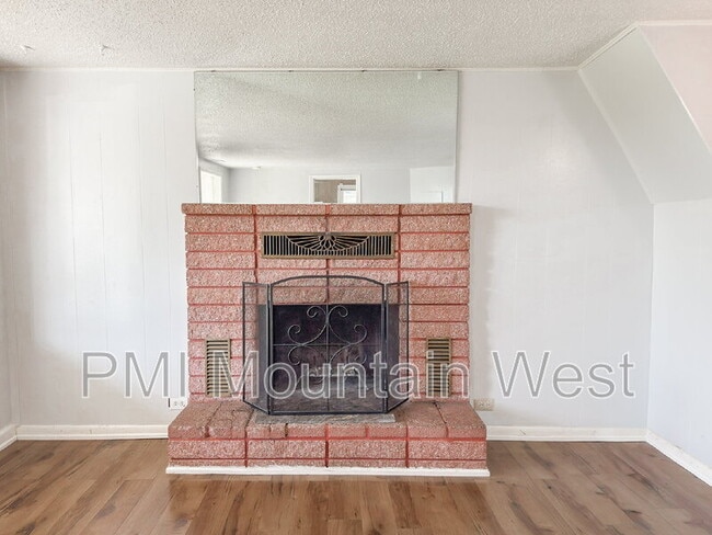 Building Photo - 3515 S 2300 E