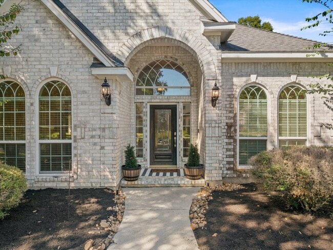 Building Photo - 3410 Marywood Dr