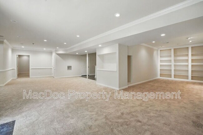 Building Photo - 11402 Chivalry Chase Ln