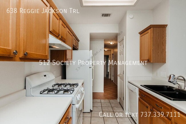 Building Photo - 638 Reggie Jackson Trail