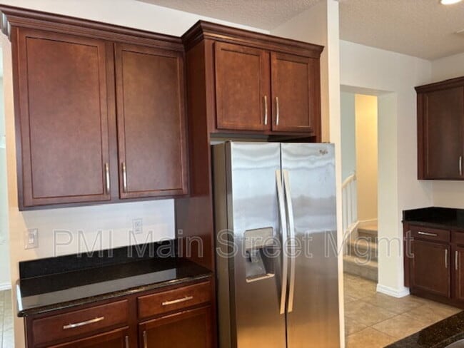 Building Photo - 8130 Red Stopper Ln