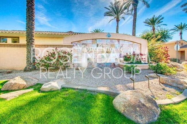 Building Photo - 1949 W Olive Way