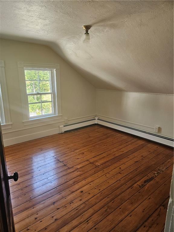 Building Photo - 47 Church Ln