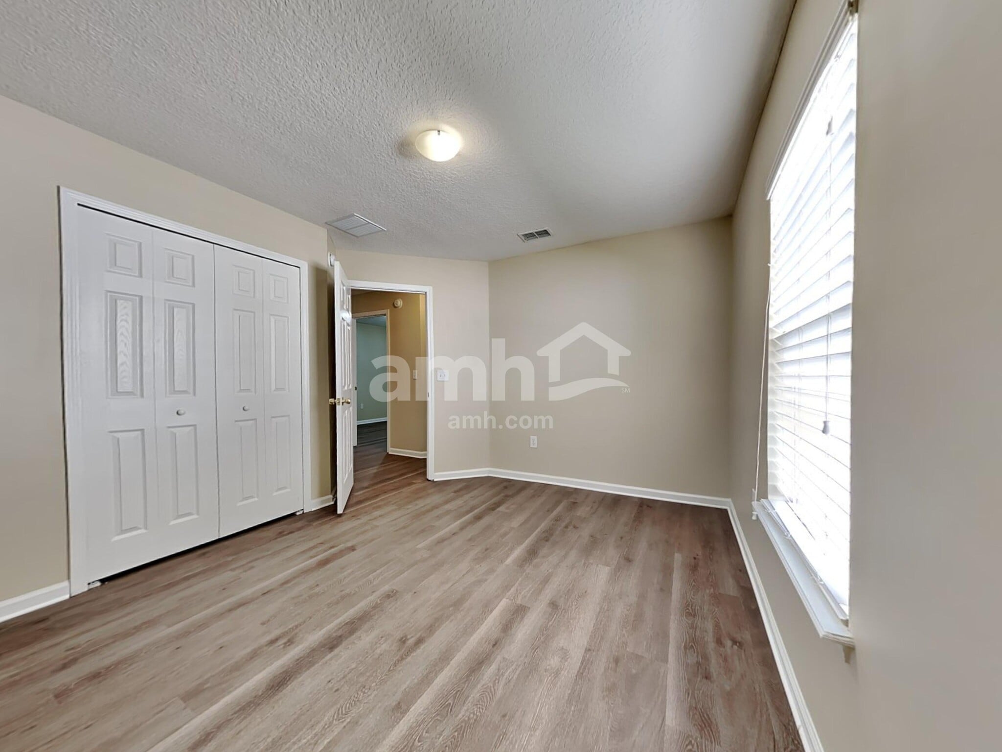 Building Photo - 809 Crystal Spring Way