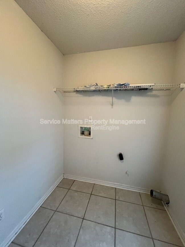 Building Photo - 1216 Bartram Ln