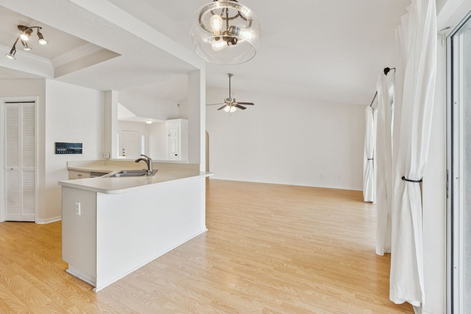 Building Photo - 2313 Foggy Ridge Pkwy