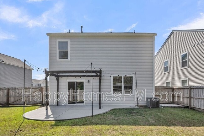 Building Photo - 138 Sweet Cherry Ln