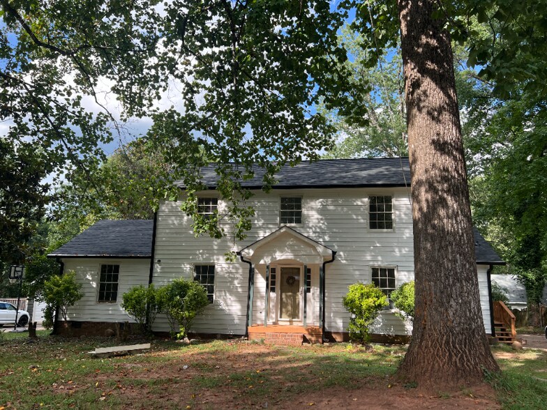 Primary Photo - 6601 Patchwork Cir