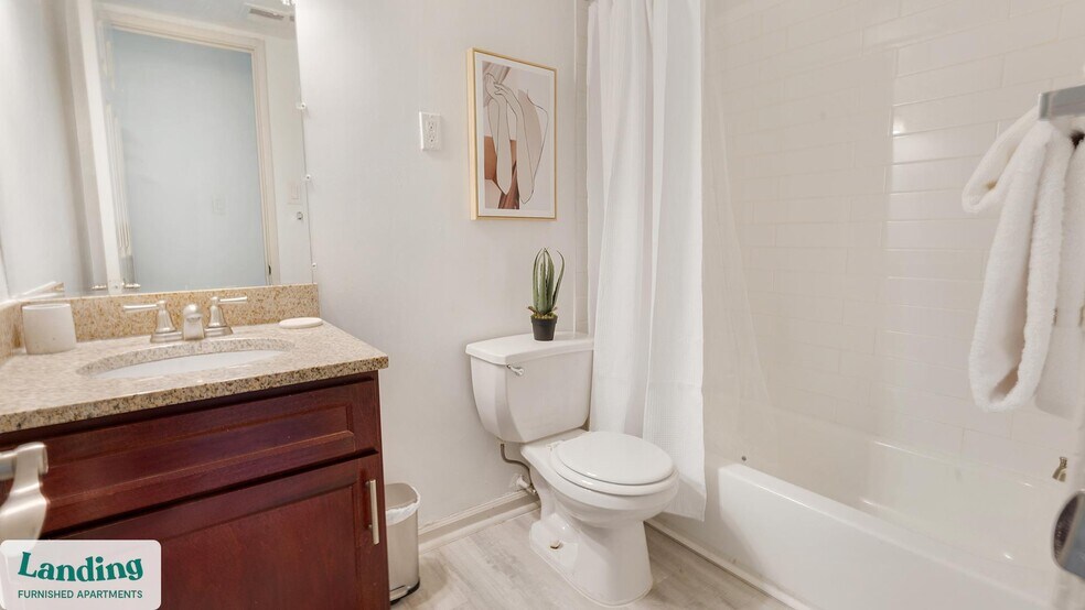 Building Photo - 6220 Springhill Dr