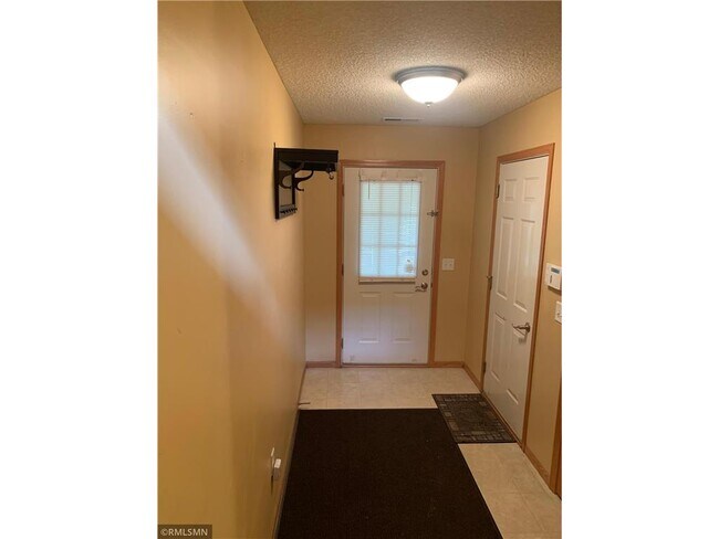 Building Photo - 3125 Legacy Ln