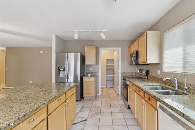 Building Photo - 3139 W Matthew Dr