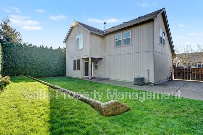 Building Photo - 4936 Evie Jean St NE