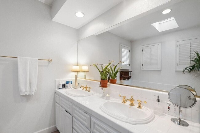 Building Photo - Spacious Saratoga Retreat with Timeless Character