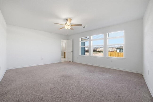 Building Photo - 13606 Long Is Dr