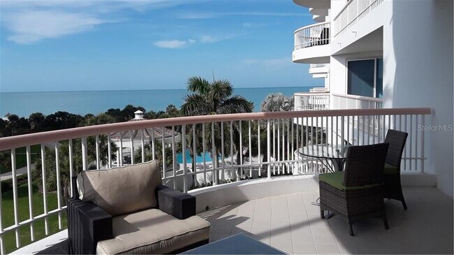 Building Photo - 455 Longboat Club Rd