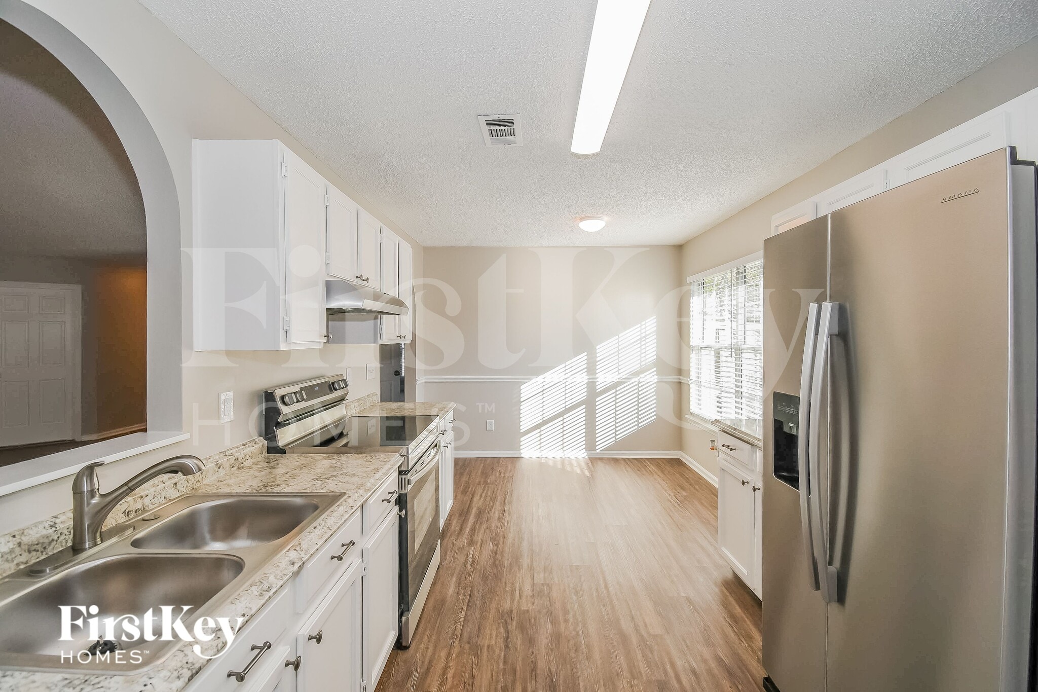 Building Photo - 12274 Stockbridge Ct N